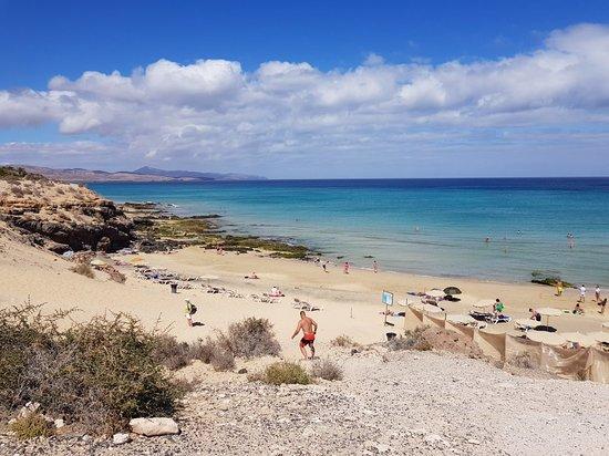 la playa Esmeralda