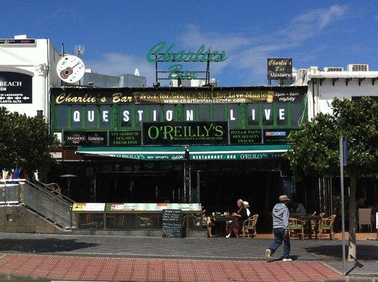 Charlie's Bar