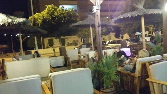 Yorkos Bar