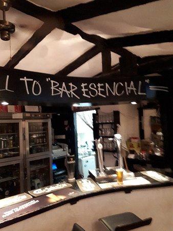 Bar Esencial