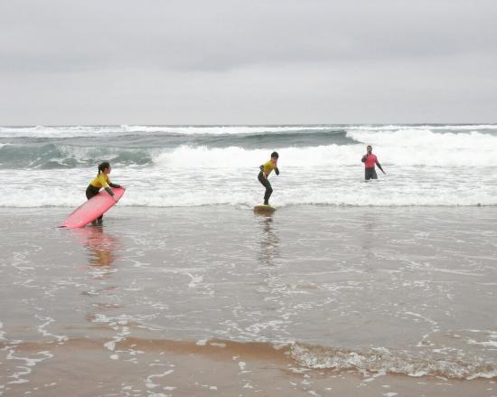 Valdearenas Escuela de Surf