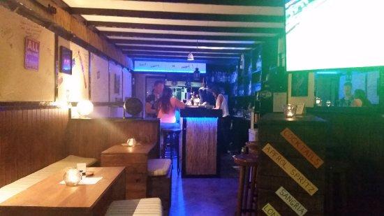 Bar Qube