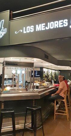 Cuatroesquinas Gin Dillou Bar