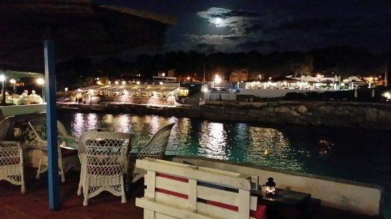 Moonlight Cocktail Bar